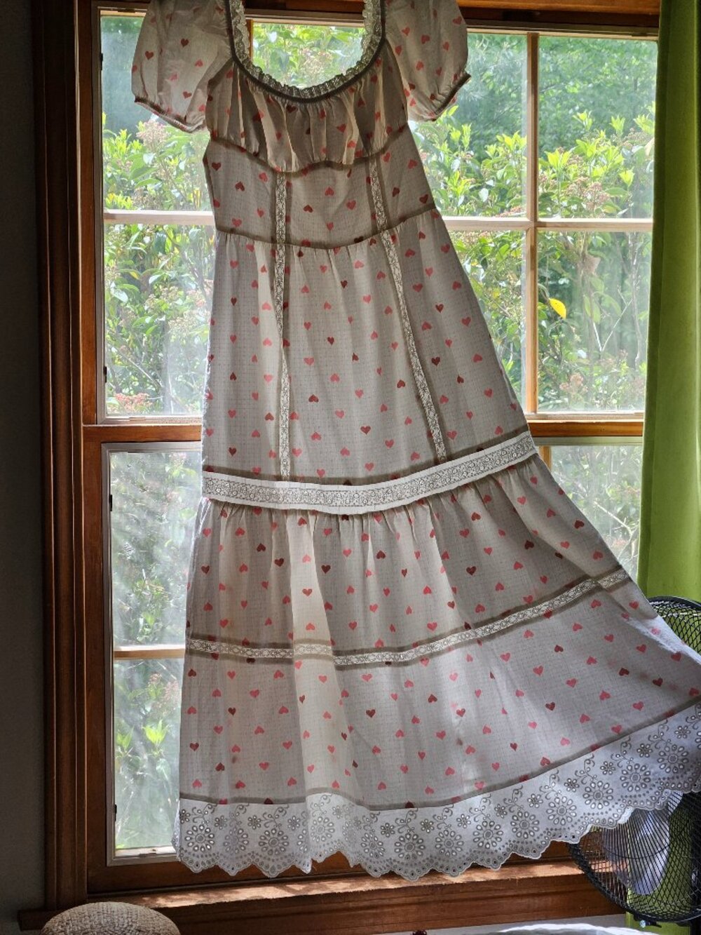 NWT LAIT COLLECTION COTTON AND LACE FULLSWEEP MAXI..CRISP..PINTUCKED..NWT!! - Picture 2 of 10